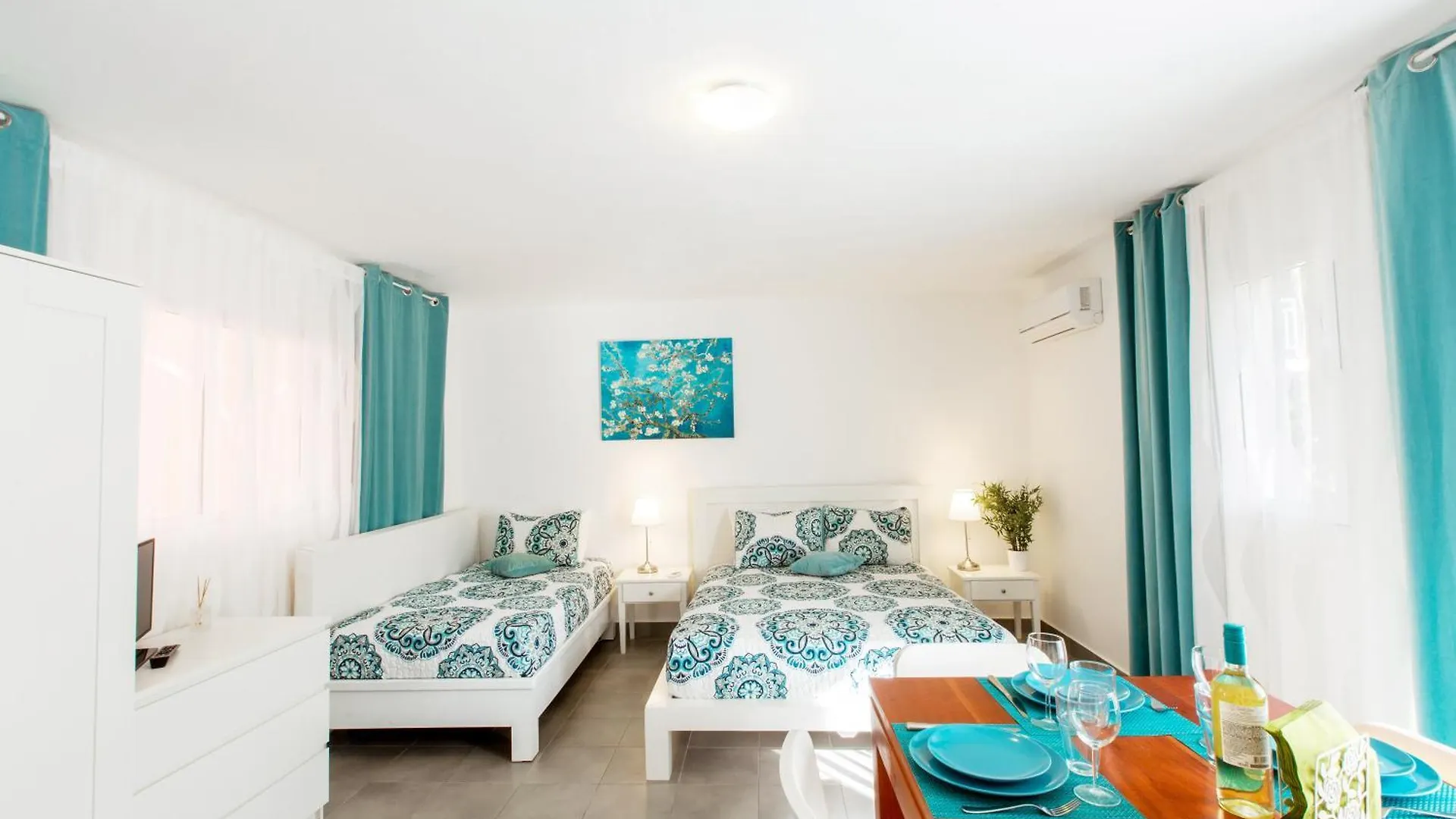 Sol Caribe Suites And Studios With Tropical Pool - Los Corales Beach Punta Cana 5*,
