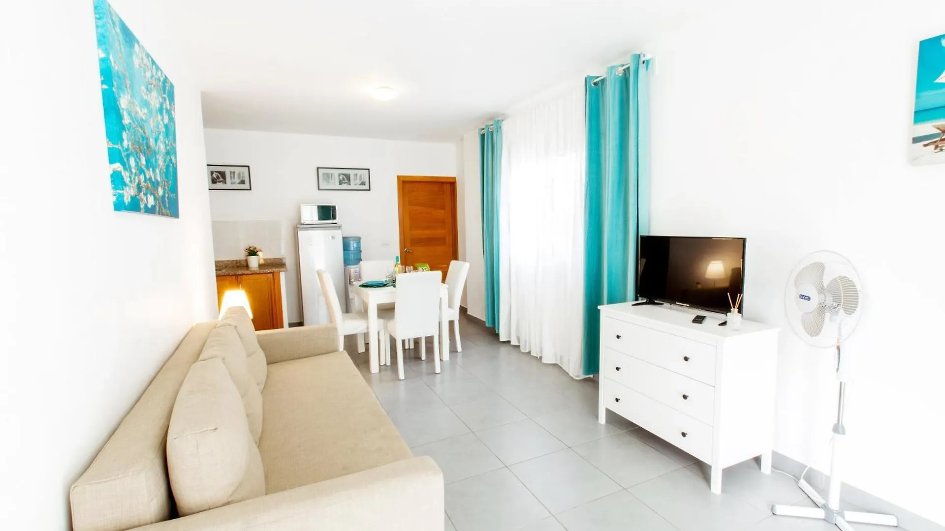 Sol Caribe Suites And Studios With Tropical Pool - Los Corales Beach Punta Cana Hotel