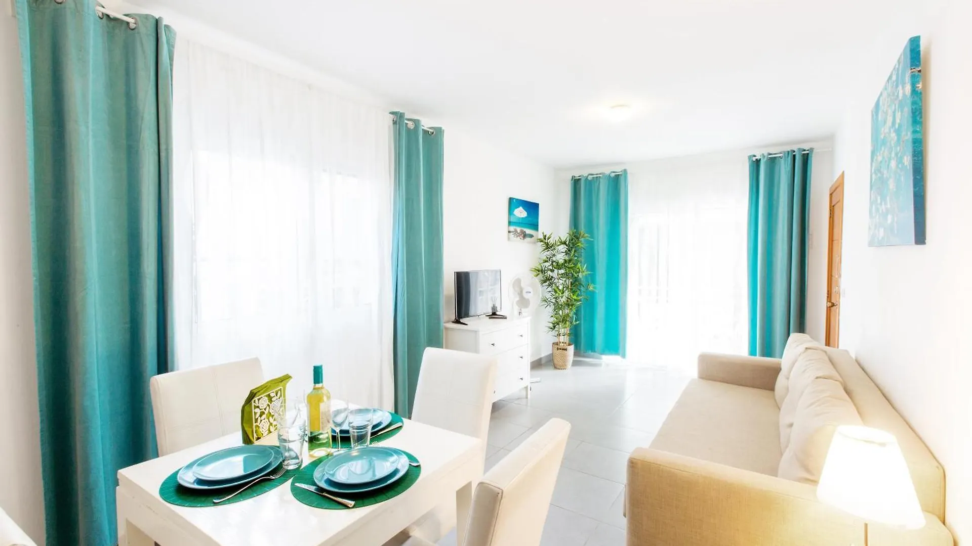 Sol Caribe Suites And Studios With Tropical Pool - Los Corales Beach Punta Cana Dominicaanse Republiek